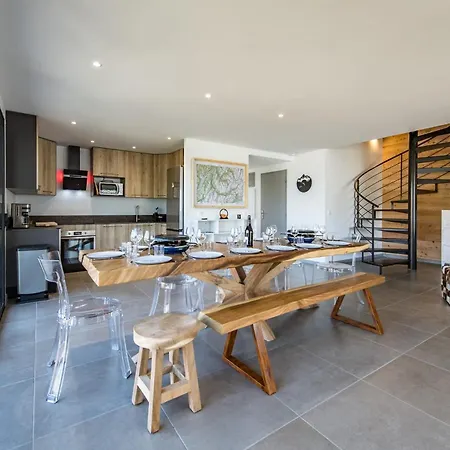 Appartement New Triplex 4 Bedroom Near Slopes Balcony & View *